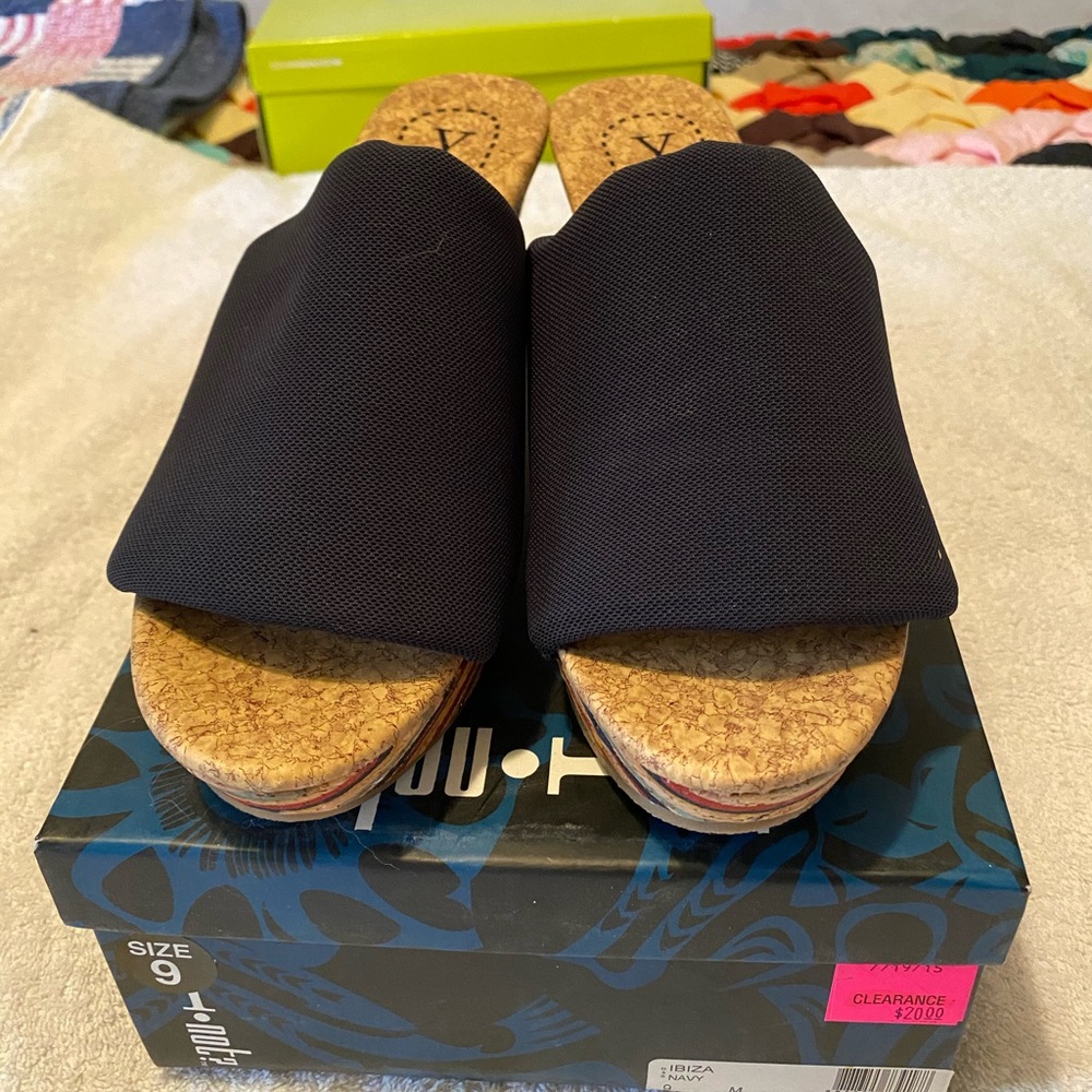 Ynot wedges